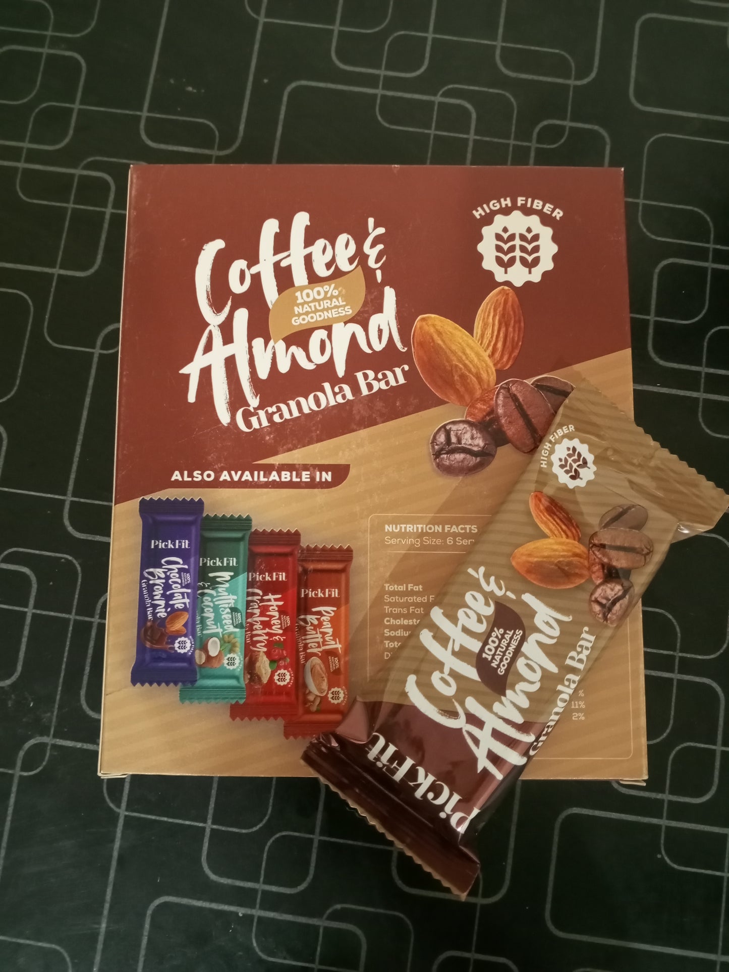 Coffee and Almond Granola Energy Bar